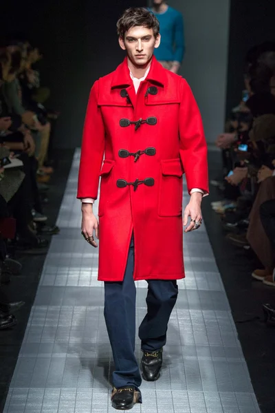 Look 5